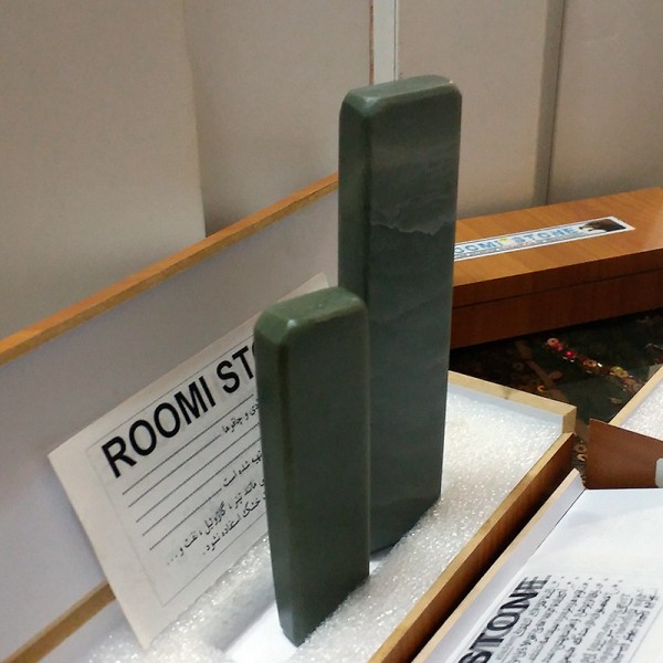 نمونه سنگ رومی موجود در فروشگاه قمتراش دات ی آر